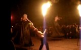 Szczudlarze, ogień, woda i taniec (wideo)