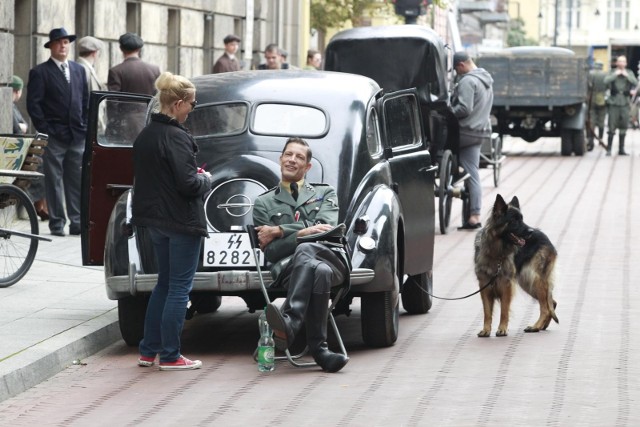 W Bielsku-Białej też kręcone będą zdjęcia do serialu "Wojenne dziewczyny"Zobacz kolejne zdjęcia. Przesuwaj zdjęcia w prawo - naciśnij strzałkę lub przycisk NASTĘPNE