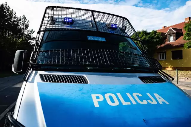 Trzy zarzuty za dokonanie i usiłowanie rozbojów usłyszał 65-latek, którego zatrzymali poznańscy policjanci.