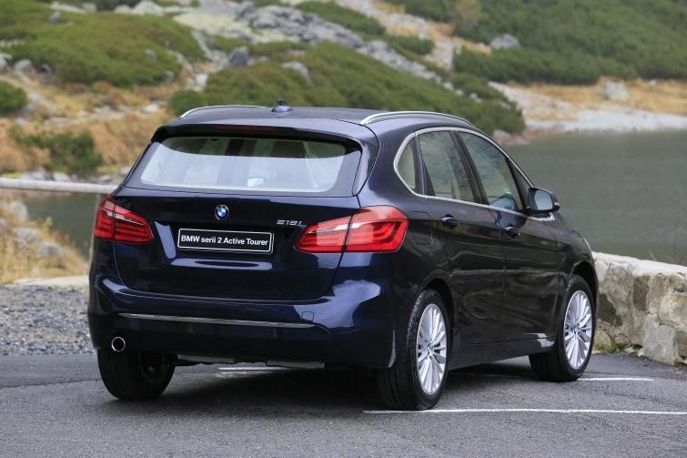 Pierwsza jazda: BMW 2 Active Tourer - minivan lubiący...