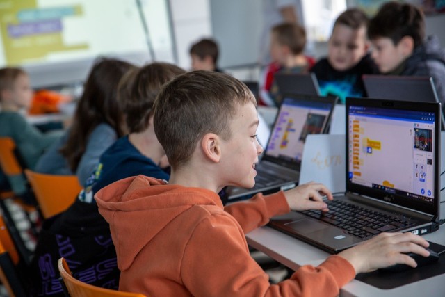 “Koduj z Gigantami”, to największe w Polsce bezpłatne warsztaty programistyczne dla dzieci i młodzieży!