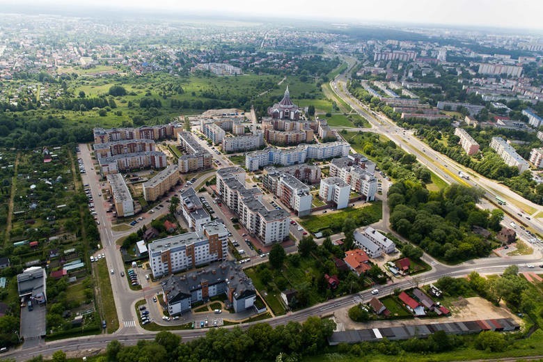 Białystok widziany z perspektywy z lotu ptaka wygląda...