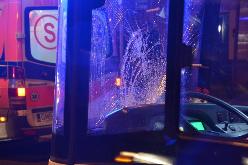 Dwie kobiety potrącone przez autobus MZK w Malborku [ZDJĘCIA]