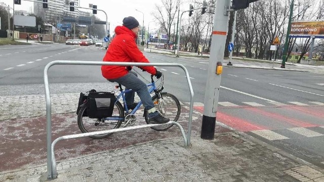 Nowy przejazd rowerowy na skrzyżowaniu Kościuszki, Poniatowskiego i Curie-Skłodowskiej.