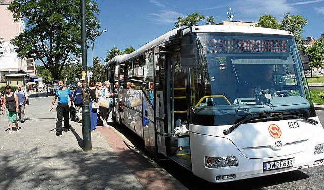 Sądeckie MPK testuje czeski autobus SOR z niską podłogą w przedniej części i tradycyjnym silnikiem wysokoprężnym, ale o bardzo niskim zużyciu paliwa i niskiej emisji toksycznych spalin