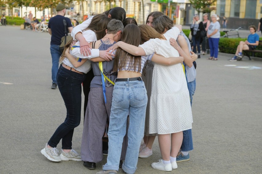 Spektakl performatywny był przygotowany przez osoby z...