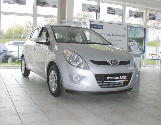 Hyundai i20 wyróżnia się dużymi kloszami reflektorów. To znak rozpoznawczy samochodów południowokoreańskiej marki.