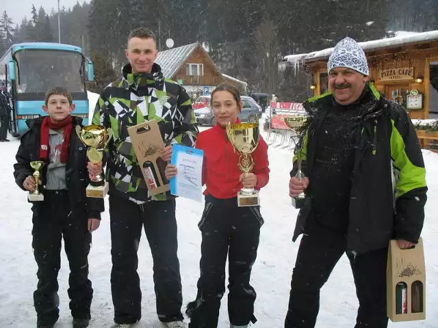 Oto zwycięzcy slalomu w różnych kategoriach: Marta Gruntkowska, Michał Bachta, Kamil Dominiak i Krzysztof Gładysz.