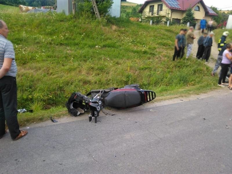 Wypadek w Kiczni. Zderzyły się dwa skutery, troje dzieci trafiło do szpitala [ZDJĘCIA]