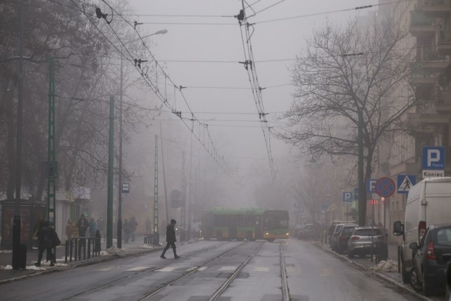 We wtorek 27 lutego prognozowane stężenie pyłu PM10 w Poznaniu przekroczy normy i wyniesie 72 µg/m³