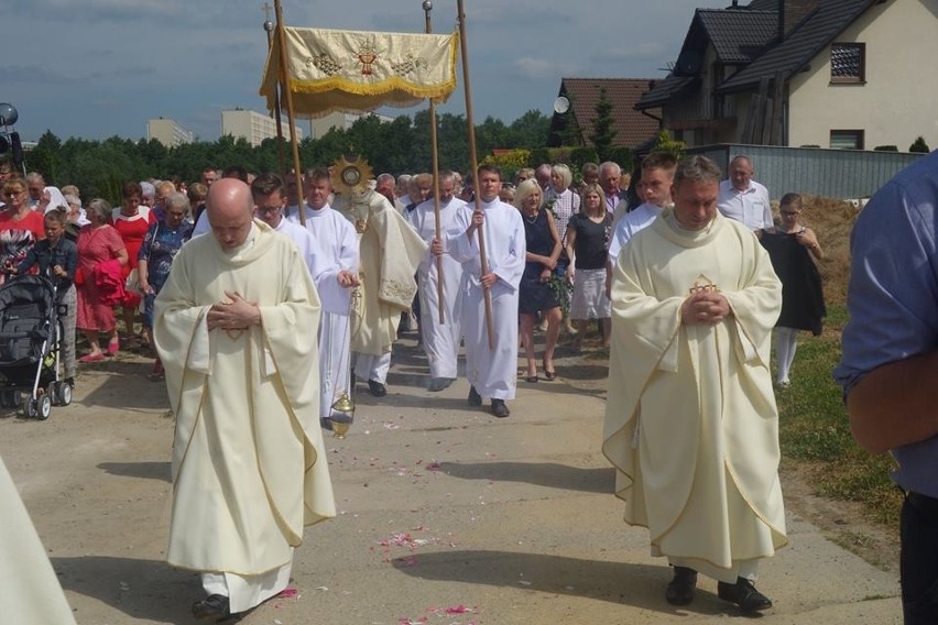 Boże Ciało w Jastrzębiu: Tłumy na procesji