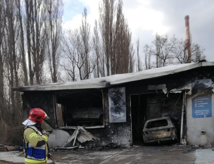 Przez pożar warsztatu rodzina z Sosnowca straciła źródło...