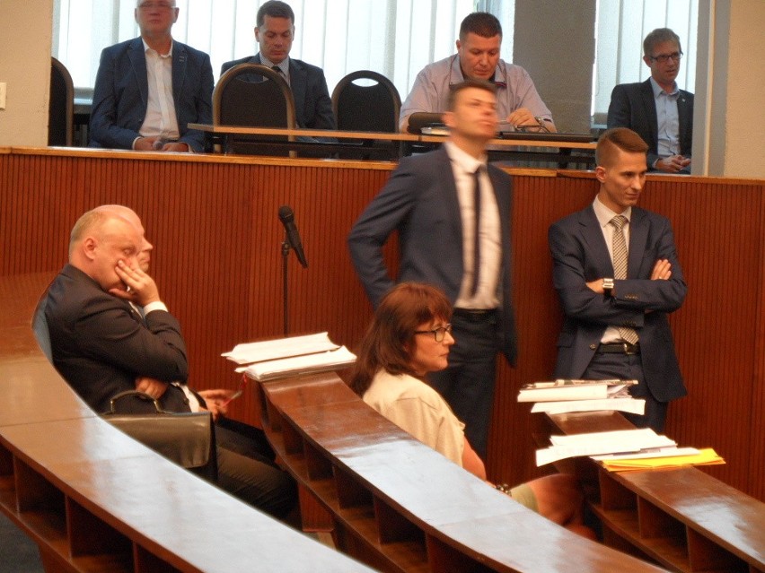 Bytom: Radni odwołali wiceprzewodniczącego Andrzeja Kostka. Był dociekliwy? [ZDJĘCIA]