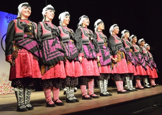 Międzynarodowy Festiwal Folkloru - Oblicza Tradycji, Zielona Góra, Lubuski Teatr, 28 lipca 2015 r.: koncert festiwalowy - w akcji: Idemm z Turcji i Conjunto Artistico Saacbe Fuego Nuevo z Meksyku.