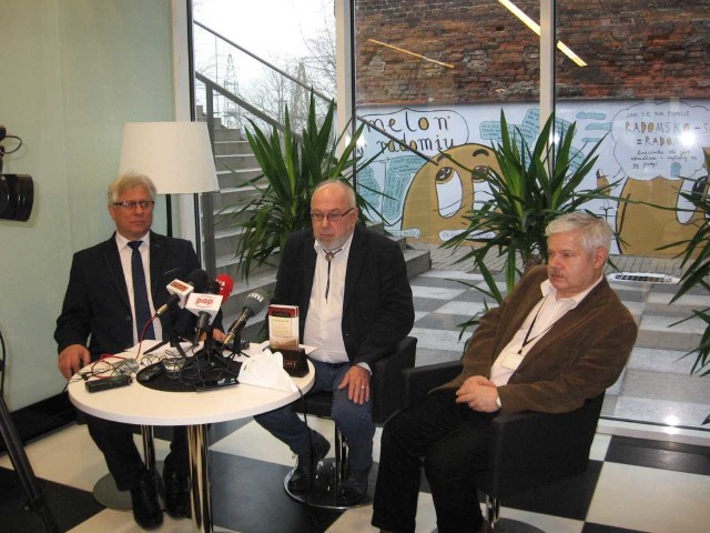 O planach Elektrowni mówili dyrektorzy:Włodzimierz Pujanek i Zbigniew Belowski oraz Krzysztof Bochyński. 