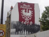 Mural powstańczy na ul. Dąbrowskiego oślepiał mieszkańca Jeżyc