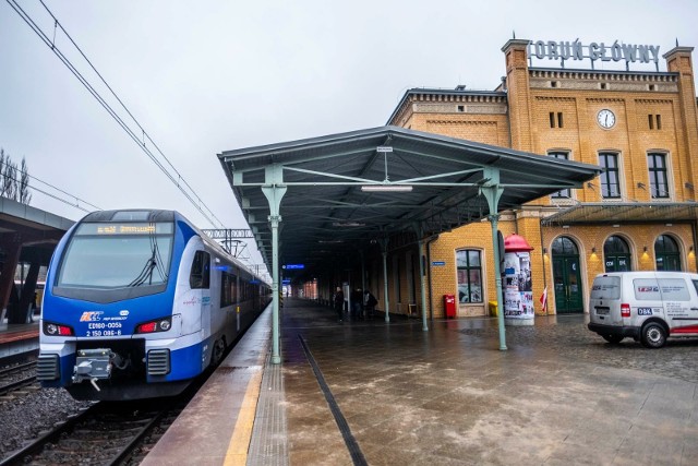 Pociąg "Dolina Drwęcy" startuje z Torunia Głównego o godz. 11 w niedzielę