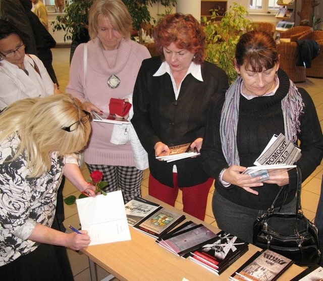 W Miastku promowano tomik poetycki "Pomost 2012", będący pokłosiem ogólnopolskich warsztatów literackich. 