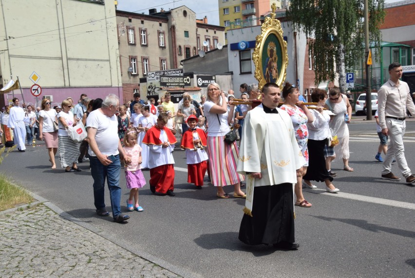 W Boże Ciało odbyła się tradycyjna procesja w Sosnowcu....