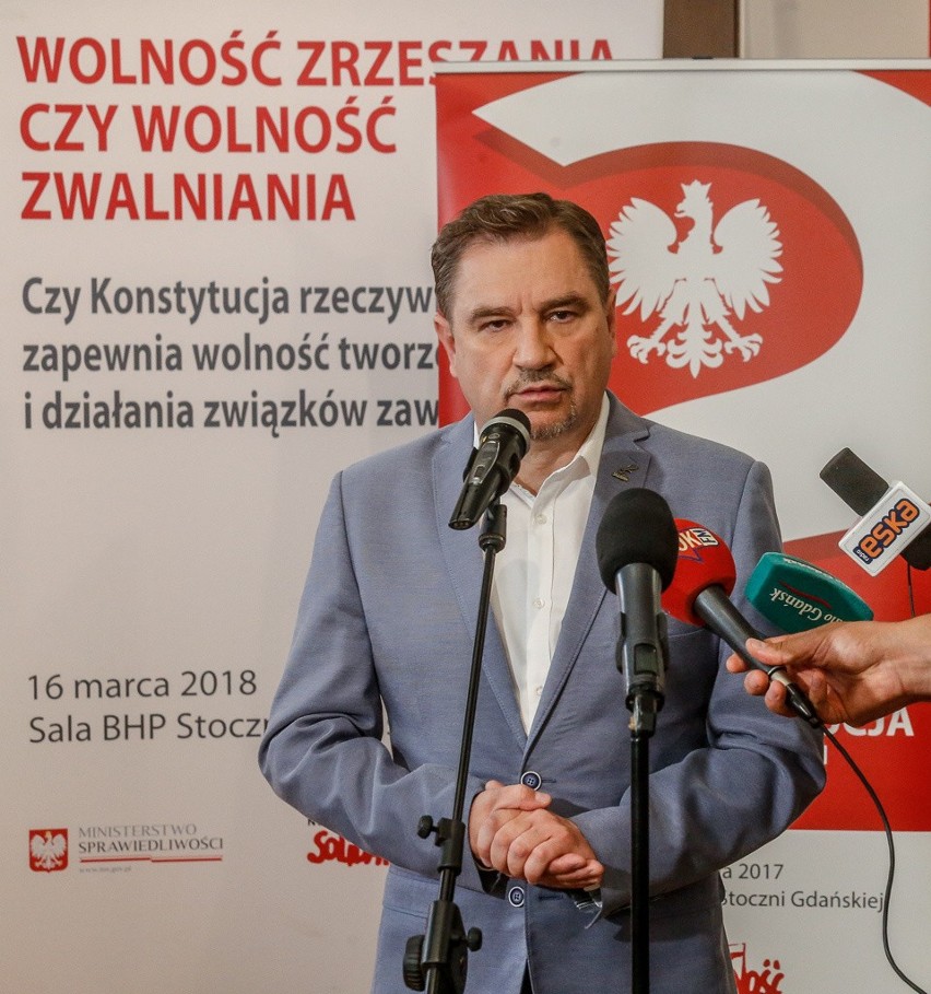 Szef "Solidarności" ocenia pytania referendalne dotyczące...