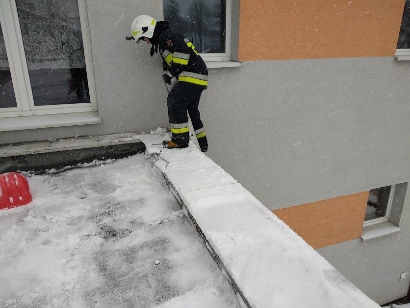 Druhowie z Ochotniczej Straży Pożarnej w Libiążu, na prośbę...