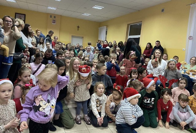 Święty Mikołaj odwiedził najmłodszych mieszkańców gminy Nowy Korczyn.