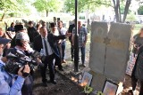 Tarnów. Na tarnowskim kirkucie pochowano szczątki nastolatki. Została brutalnie zamordowana 79 lat temu [ZDJĘCIA]