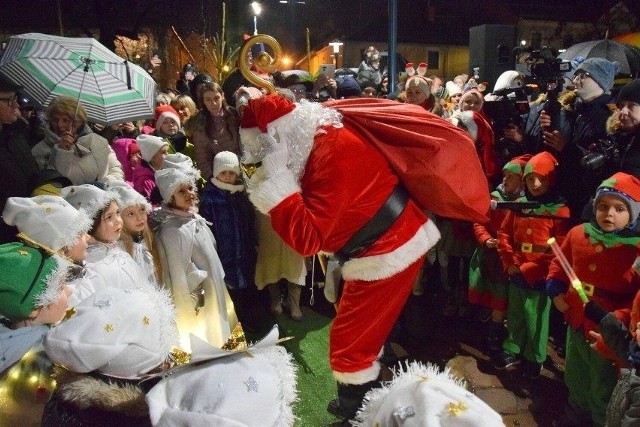 Do koneckich dzieciaków przyjedzie 6 grudnia św. Mikołaj. Spotkanie na rynku o godzinie 15.30