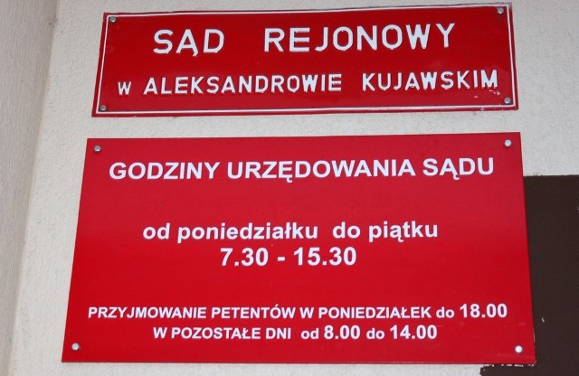 Przed aleksandrowskim sądem od miesięcy toczy się sprawa karna przeciwko burmistrzowi Nieszawy