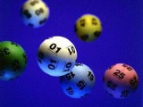 Zamiast rajstop kupon Lotto na Dzień Kobiet? Do wygrania jest 30 mln złotych