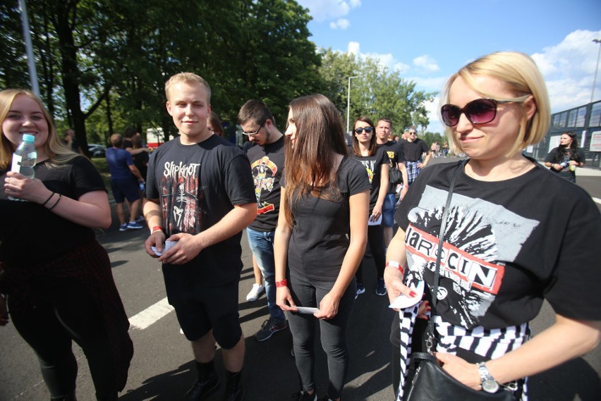 Guns N' Roses: kolejka do wejścia na stadion