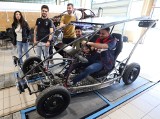 Studenci Uniwersytetu Technologiczno – Humanistycznego w Radomiu pod okiem wykładowców skonstruowali pojazd elektryczny