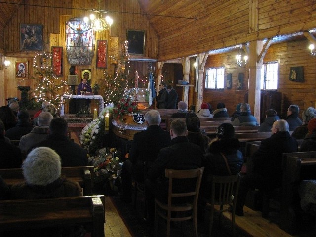Nabożeństwo w kościele w Rybienku Leśnym zgromadziło kilkadziesiąt osób