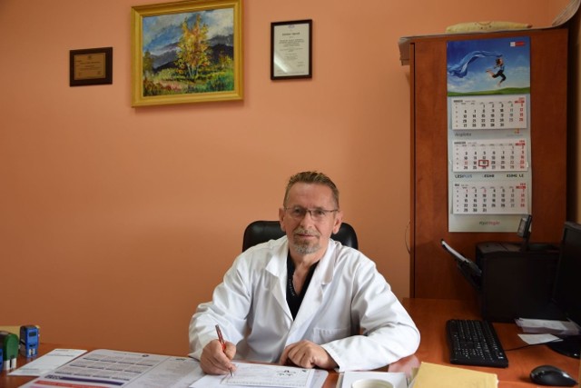 Zdzisław Ogonek, dyrektor Niepublicznego Zakładu Opieki Zdrowotnej Nowe Życie, z zawodu ginekolog-położnik.