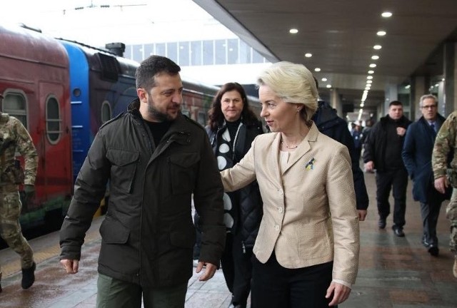 Szefowa Komisji Europejskiej Ursula von der Leyen przybyła w sobotę do Kijowa.