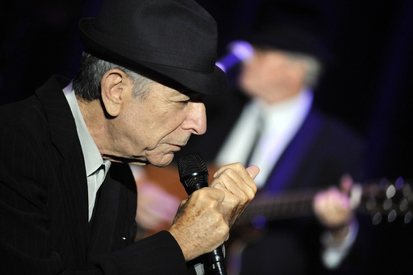 Leonard Cohen był właścielem charakterystycznego niskiego...