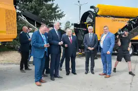 Pronar obchodził 30-te urodziny w Narwi