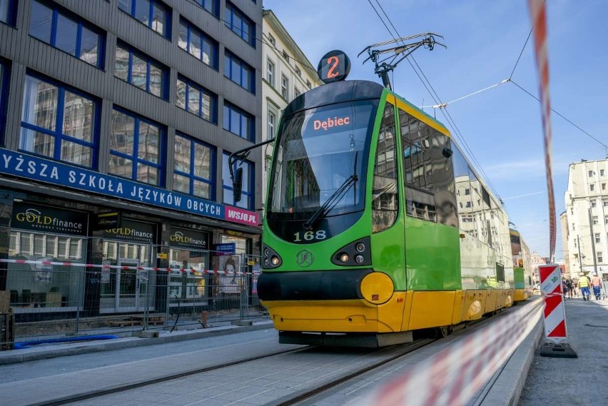 Wielu poznaniaków zaskoczył widok tramwajów kursujących...