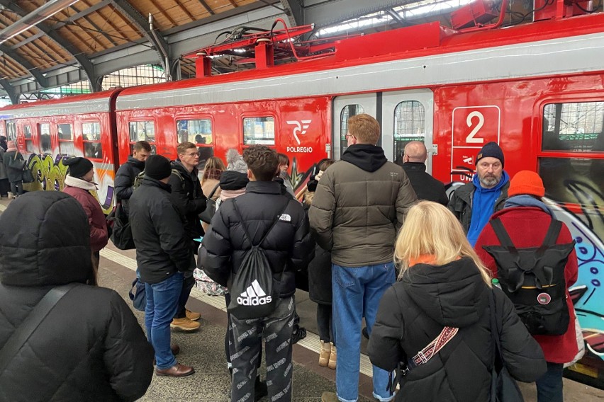 Ważna linia kolejowa do Wrocławia zlikwidowana. "To dyskryminowanie naszych mieszkańców"