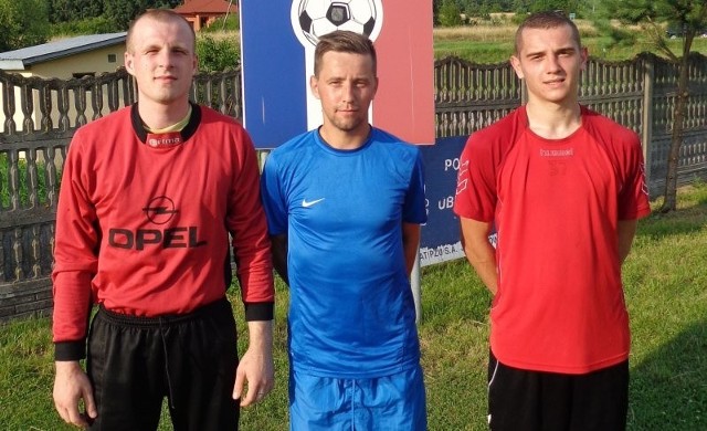 Trzej nowi zawodnicy Wiernej, którzy powinni być znaczącym wzmocnieniem. Od lewej Tomasz Wróblewski, Hubert Drej i Michał Smolarczyk.