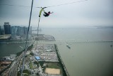 Mężczyzna skoczył z najwyższego bungee na świecie. Po kilku godzinach doszło do tragedii