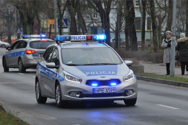 Średnio w Poznaniu od momentu wezwania patrolu na przyjazd policji trzeba czekać 18 minut i 21 sekund