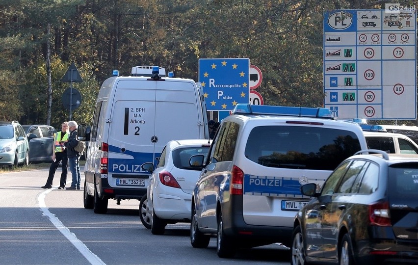 Policjanci z Niemiec i Polski ścigają porywacza. Specjalne ćwiczenia [ZDJĘCIA, WIDEO]