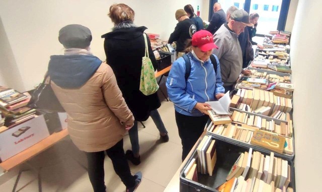 Będzie można szperać i wybierać książki w bibliotece w Stalowej Woli.