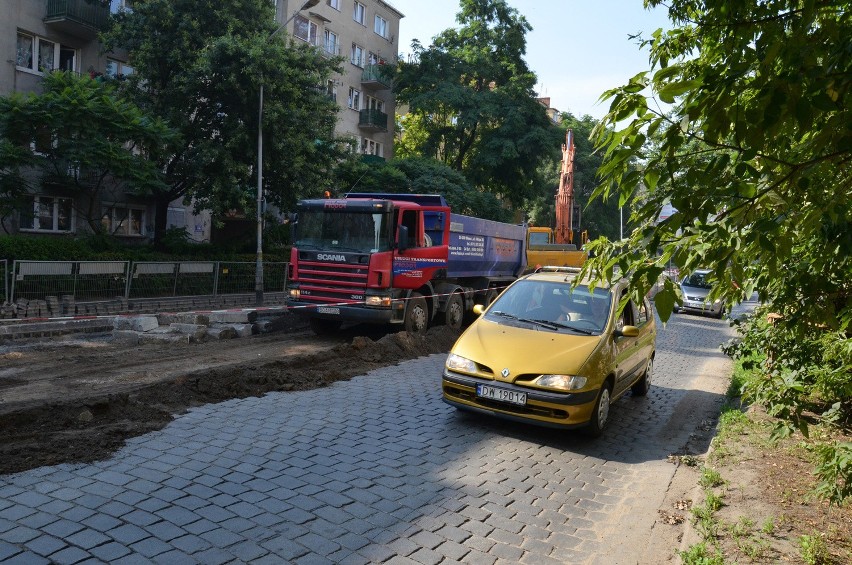 Remonty Wyszyńskiego i Nowowiejskiej idą pełną parą (NOWE ZDJĘCIA)