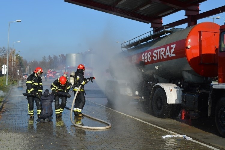 Strażacy z regionu radomskiego ćwiczyli na wypadek...