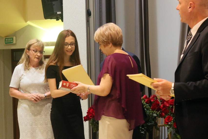 Prezydent Lublina nagrodził laureatów konkursów przedmiotowych [ZDJĘCIA]