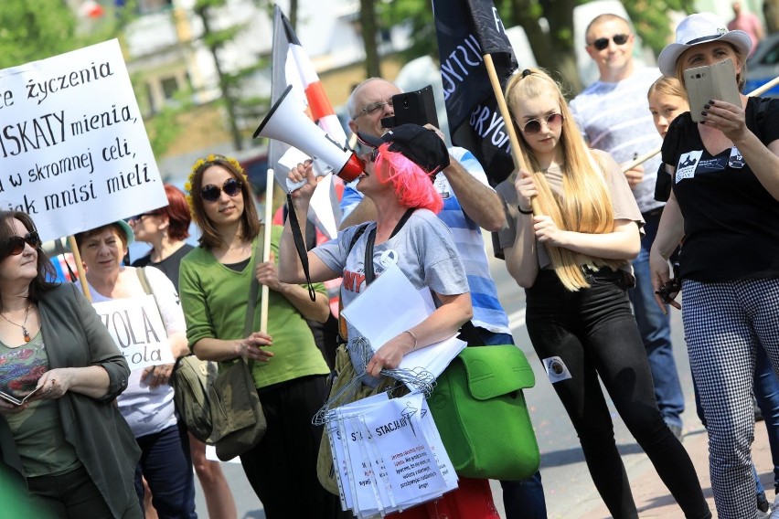 Tak wyglądała pierwsza "Chryja pod Radiem Maryja"