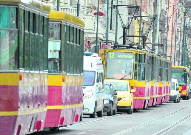 Dzięki nowemu systemowi komunikacji jazdałódzkimi tramwajami i autobusami ma być szybszai bardziej komfortowa.