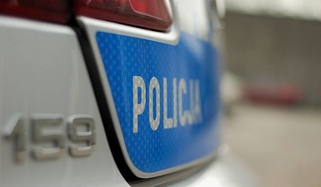 29-latek był agresywny i groził, że zabije policjantów siekierą